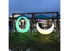 网红秋千户外庭院吊椅室外大人儿童发光月亮秋千 网红秋千户外庭院吊椅室外大人儿童发光月亮秋千